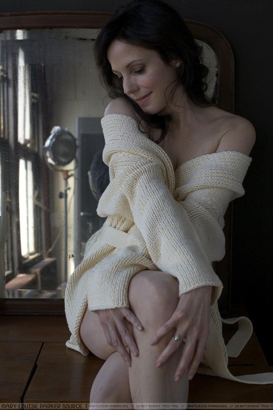 Mary-Louise Parker Hot